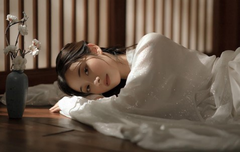 一岁半小孩发烧可以洗澡吗（1岁半宝宝发烧可以洗澡吗）